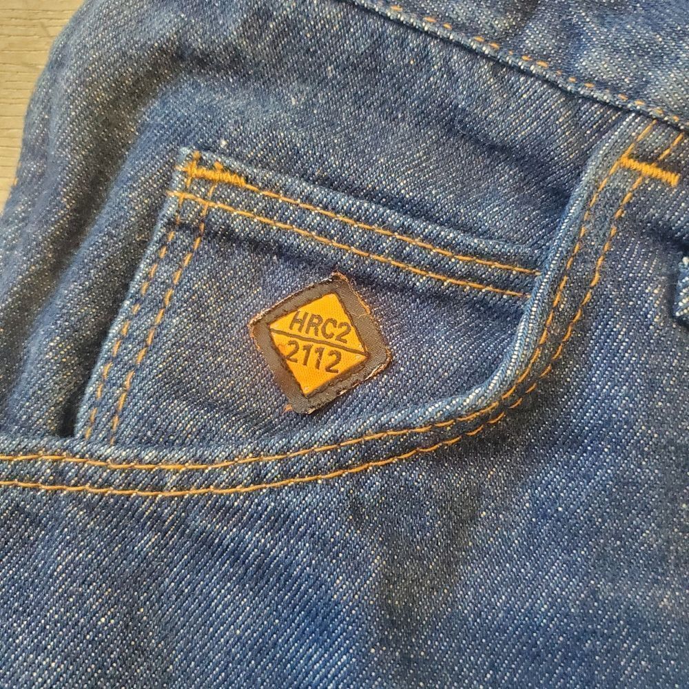 Wrangler Flame Resistant Jeans 32 x 30 - Picture 4 of 5